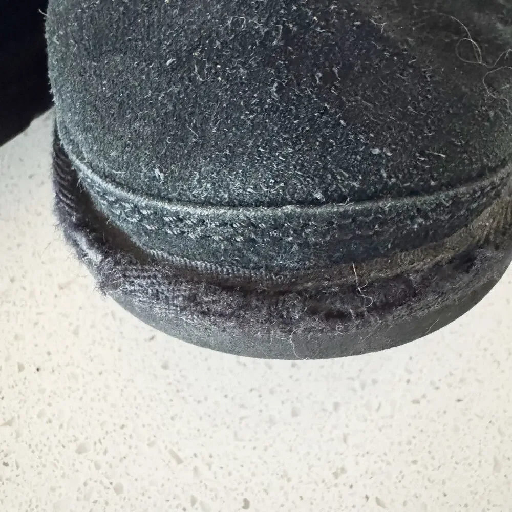 UGG Neumel Chukka‎ Boots Mens 8 Black Suede Shearling Fur Lined